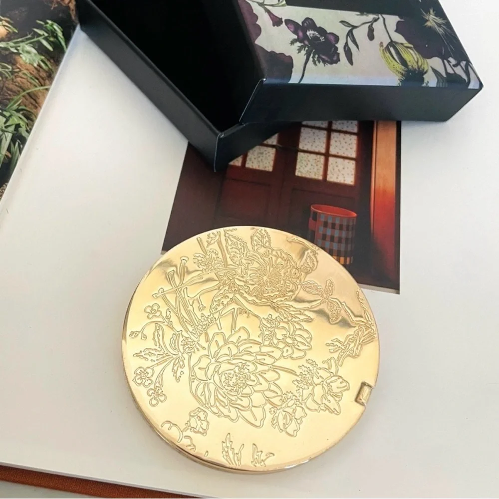 Gucci‎ Flora Compact Dual side Mirror Gold Color